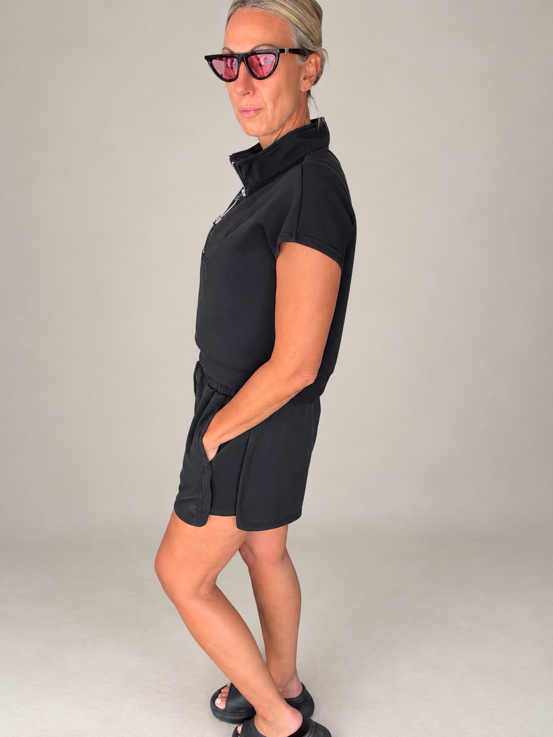 Between Chapters Zip Top