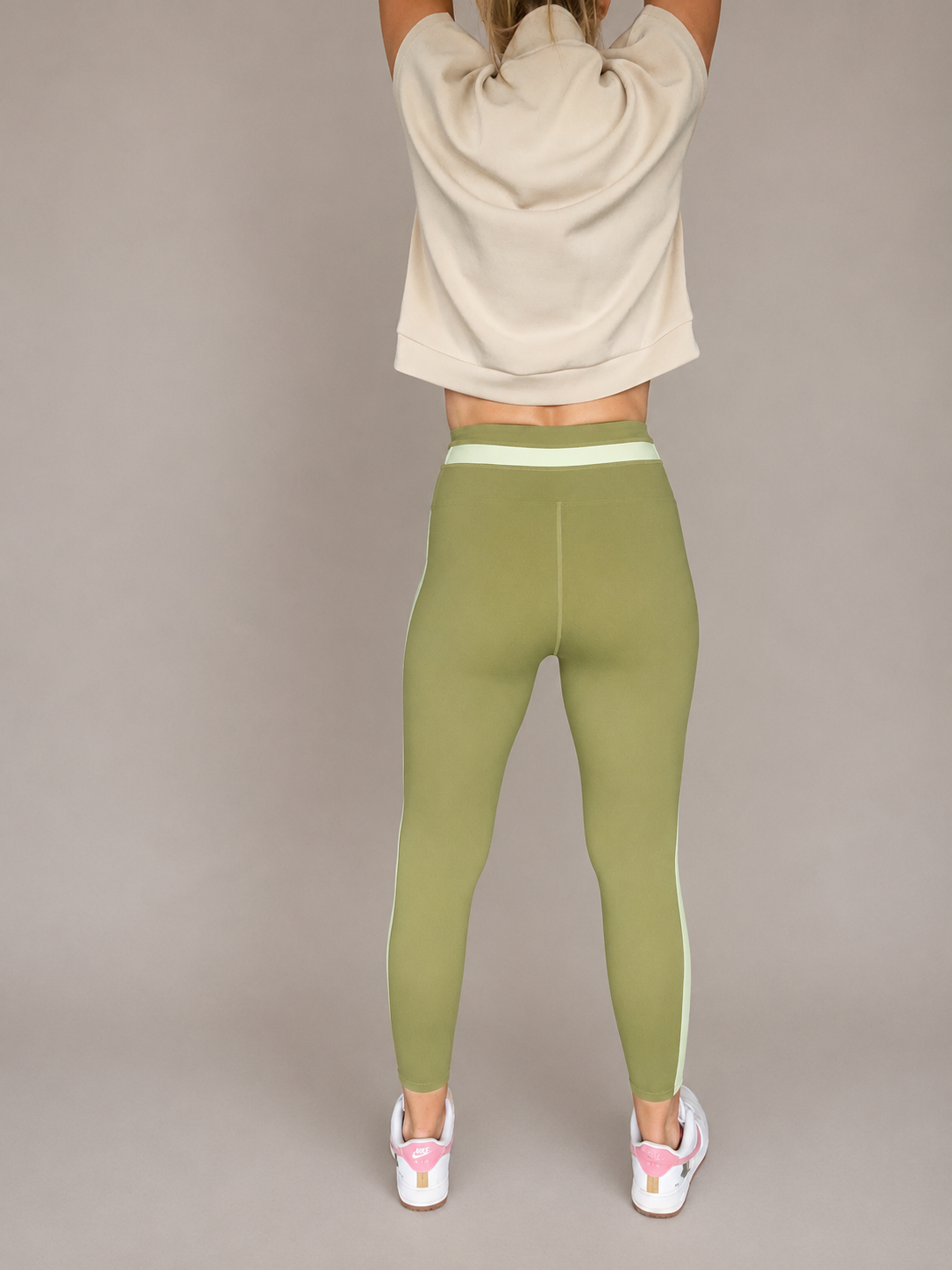 Chapter One Legging