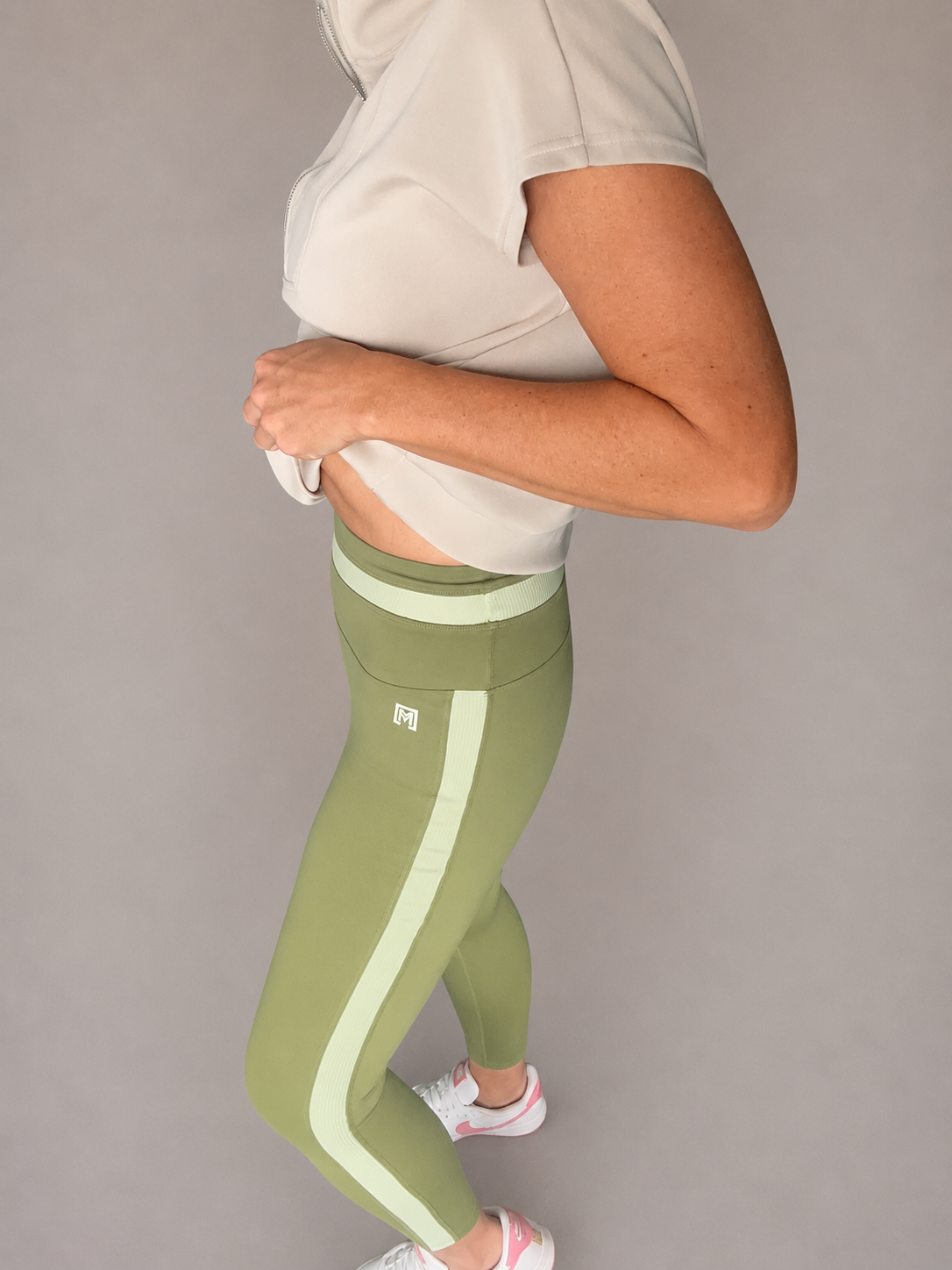 Chapter One Legging