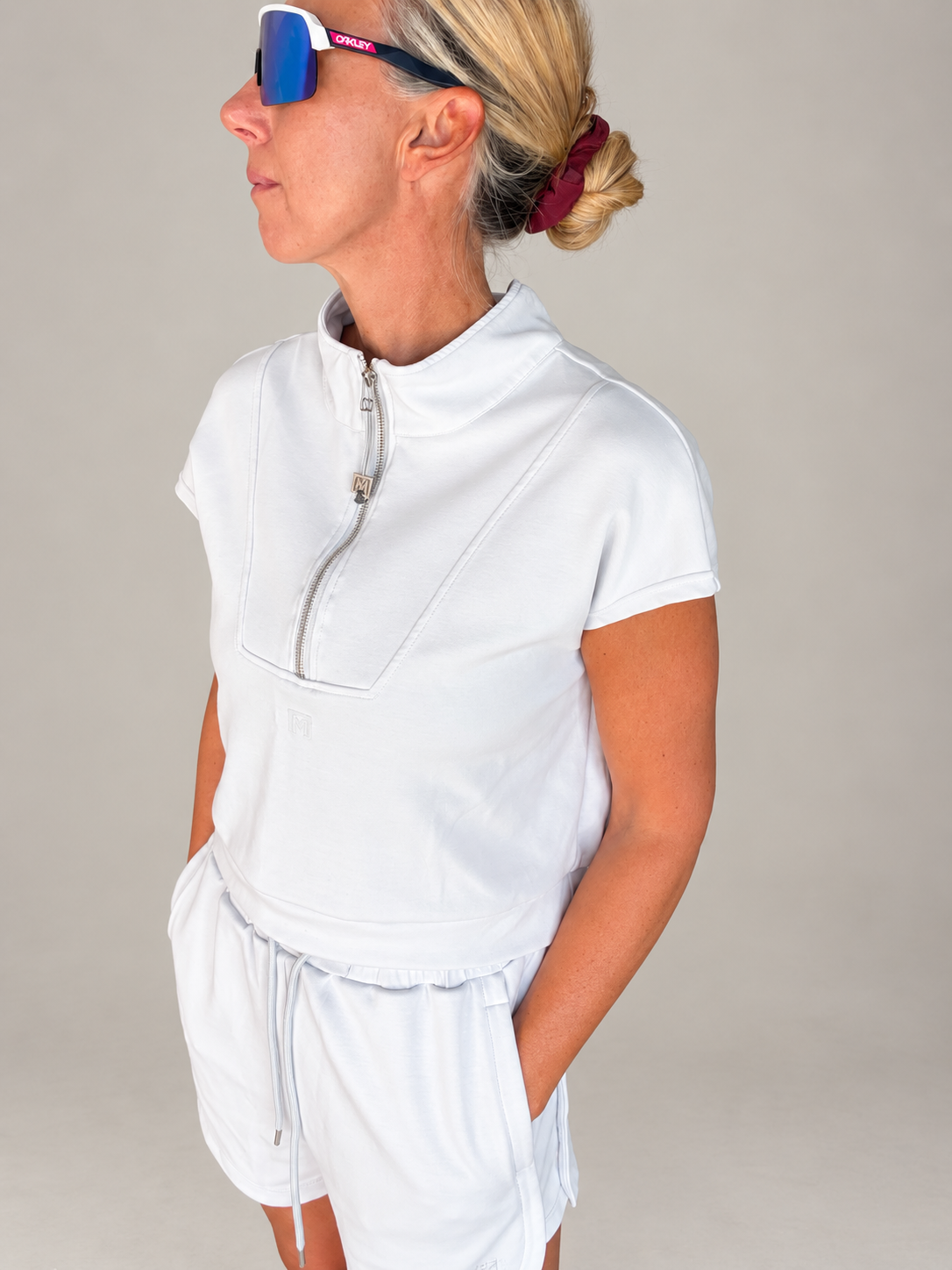 Between Chapters Zip Top