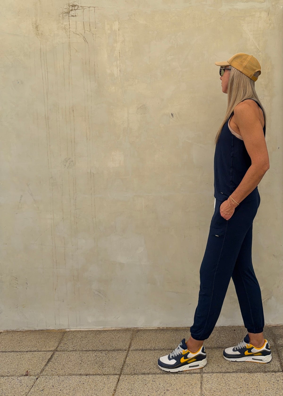 Between Chapters | Relaxed Jogger
